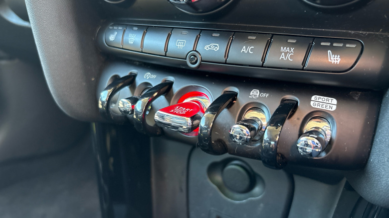 MINI Hatchback 1.5 Cooper II 3dr Petrol Hatchback